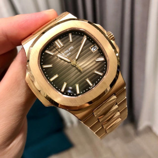 PATEK PHILIPPE 百達翡麗 5711